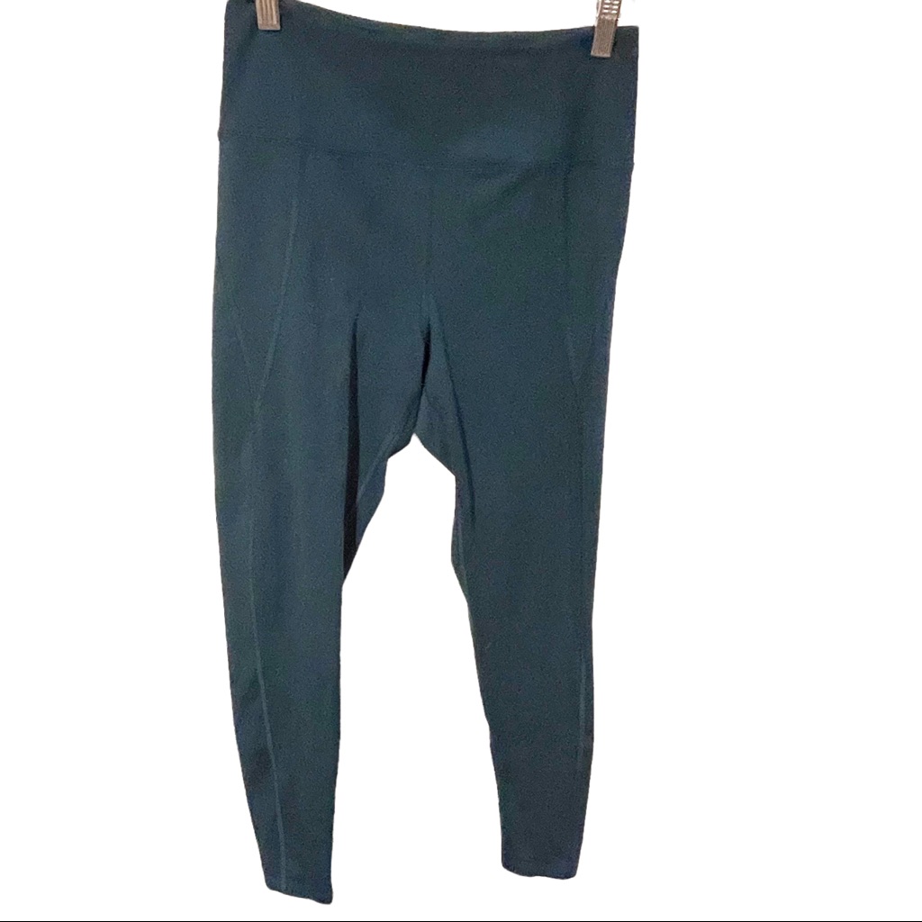 Girlfriend Collective Size Medium Green Pull On Athletic Leggings